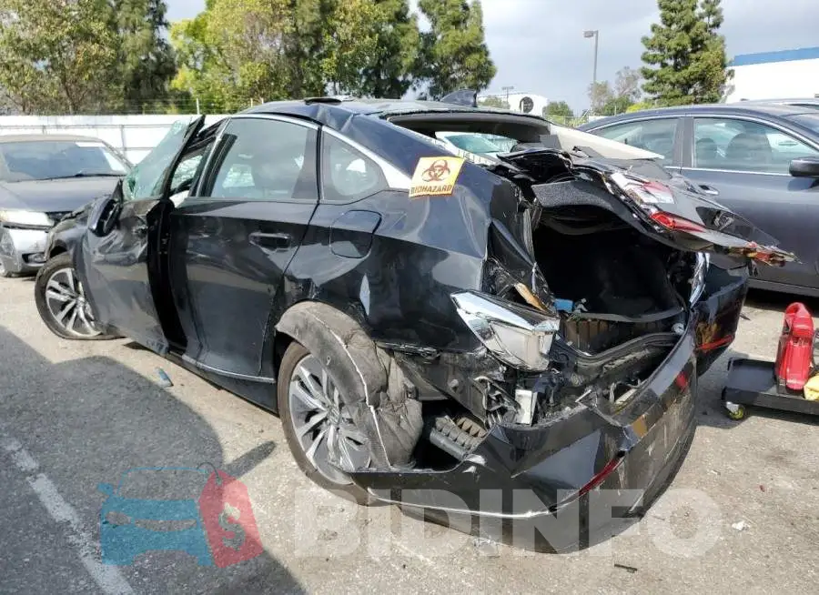 1HGCV3F58JA002577 Photo# 2