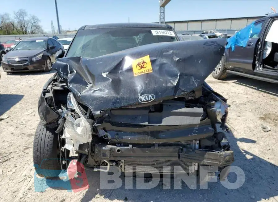 KNDJN2A26G7396566 Photo# 5