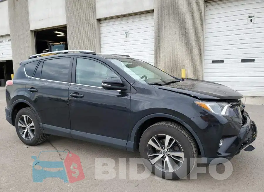 2T3RFREV8HW564727 Photo# 4