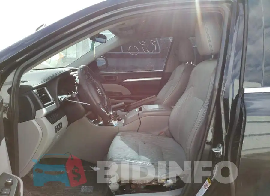 5TDBKRFH4FS099982 Photo# 7