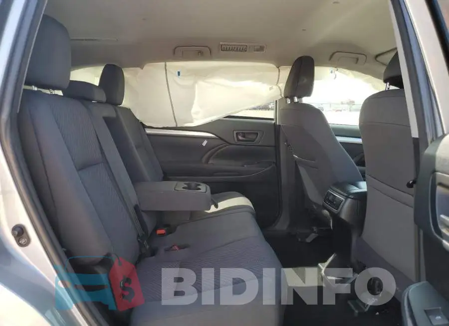 5TDZZRFH7JS256875 Photo# 11