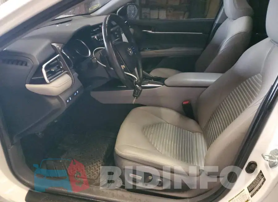 JTNB11HK8J3005055 Photo# 7