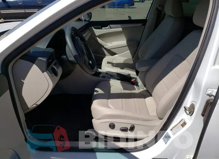 1VWSA7A33MC003452 Photo# 7