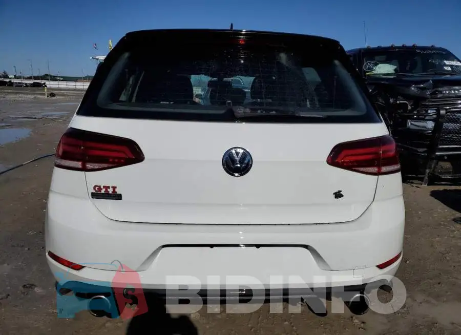3VW5T7AU0KM005980 Photo# 6