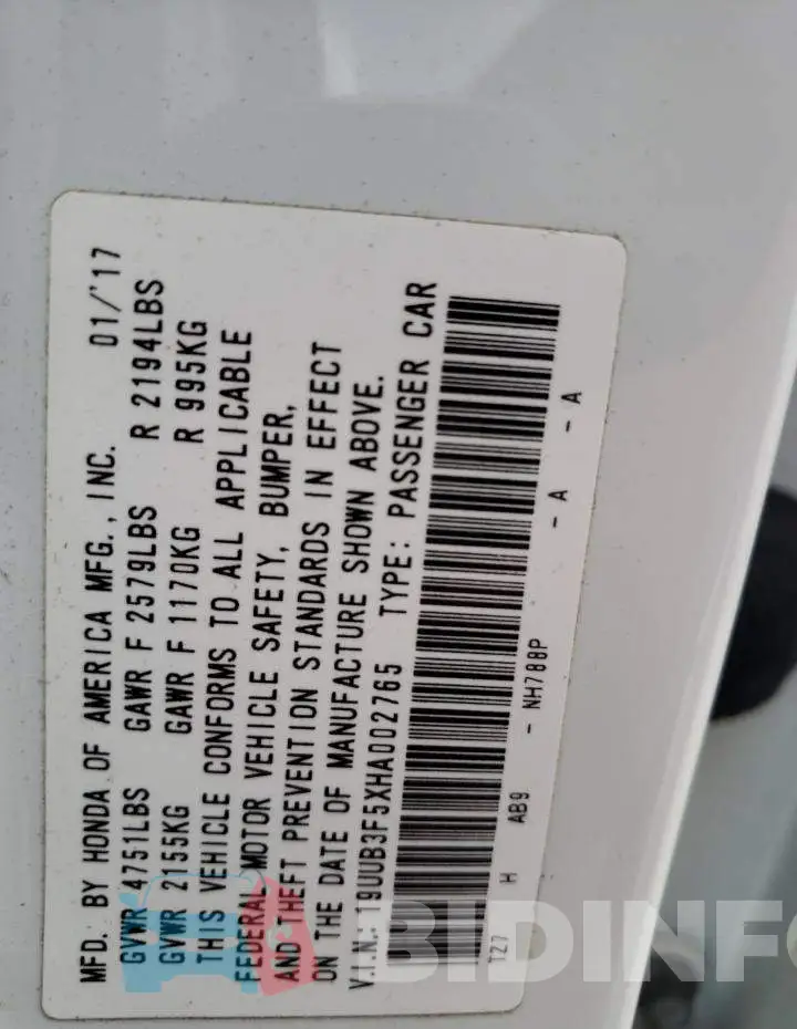 19UUB3F5XHA002765 Photo# 12