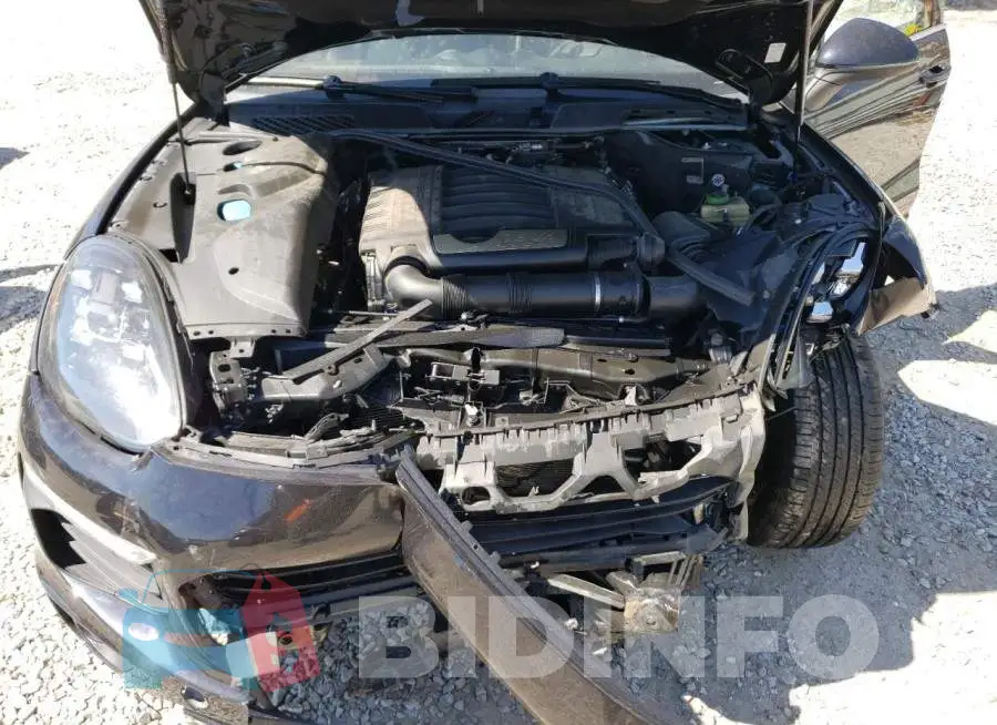 WP1AA2A24GKA13134 Photo# 11
