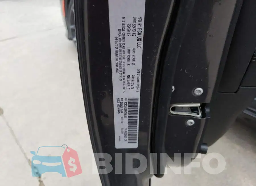 2C3CDXGJ5KH740123 Photo# 12