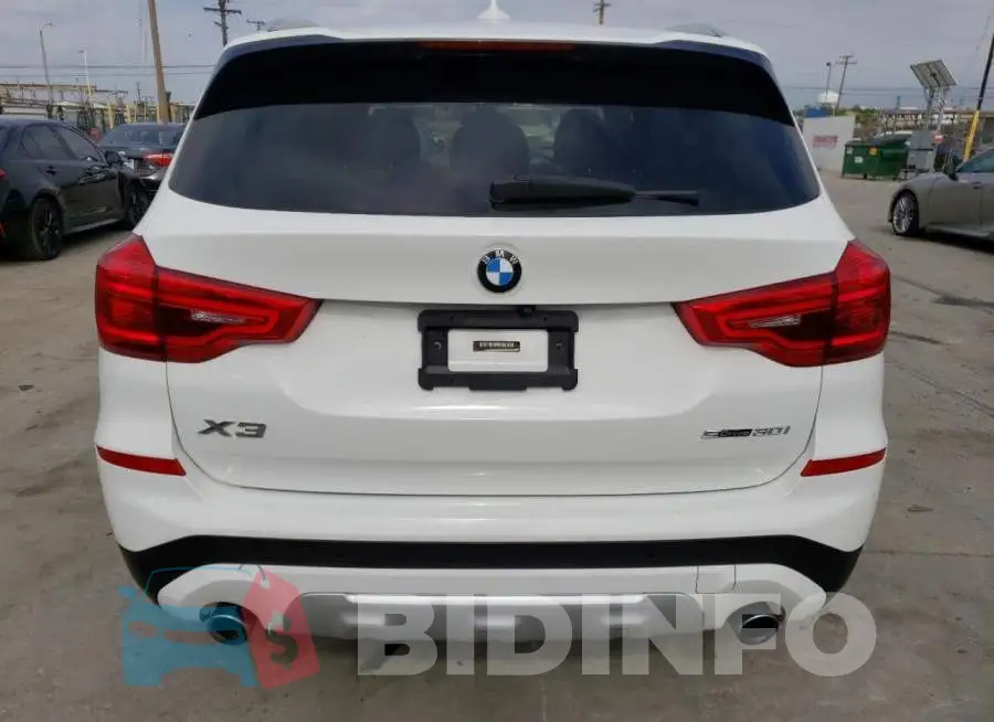 5UXTR7C56KLR53637 Photo# 6