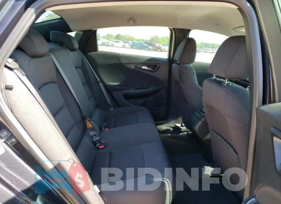 1G1ZG5ST5NF215944 Photo# 10
