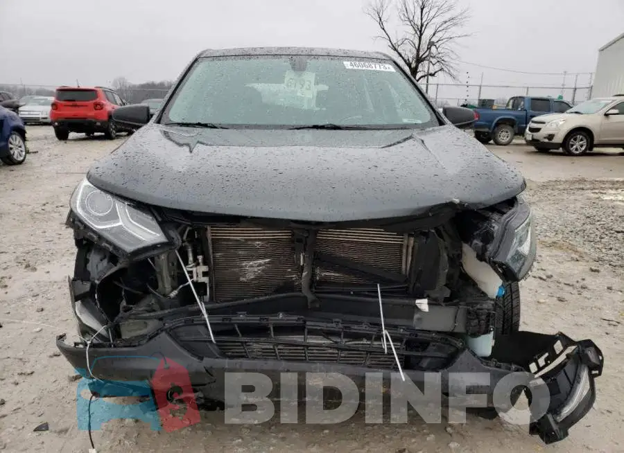 3GNAXHEV8JS625427 Photo# 5