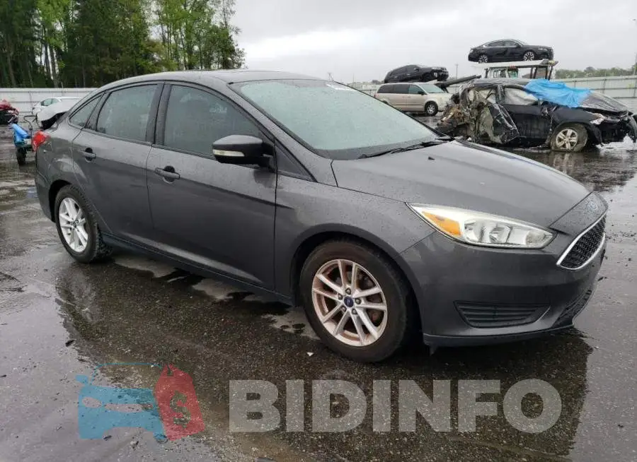 1FADP3F23FL252510 Photo# 4
