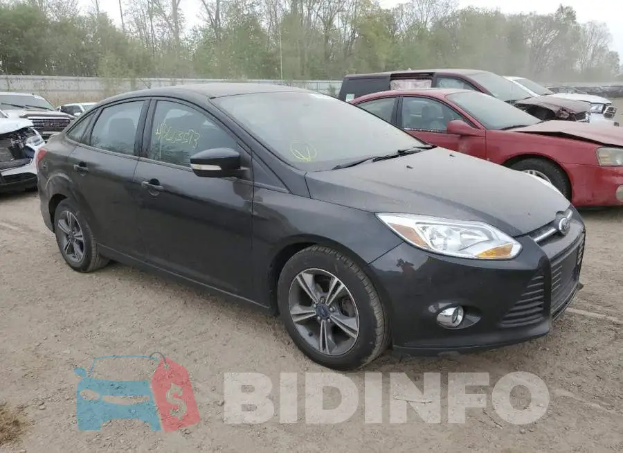 1FADP3F2XEL293117 Photo# 4