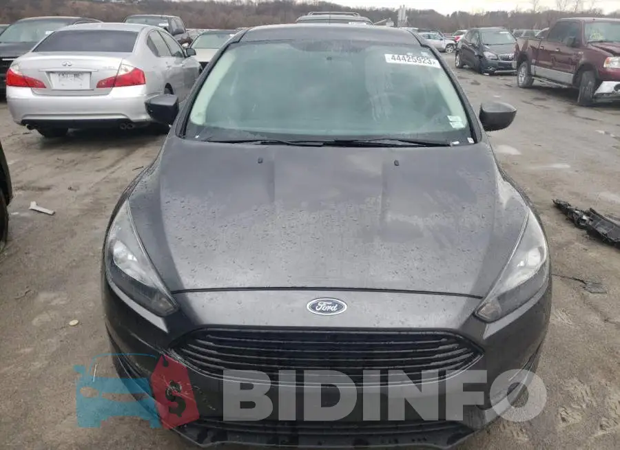 1FADP3FE1JL268255 Photo# 5