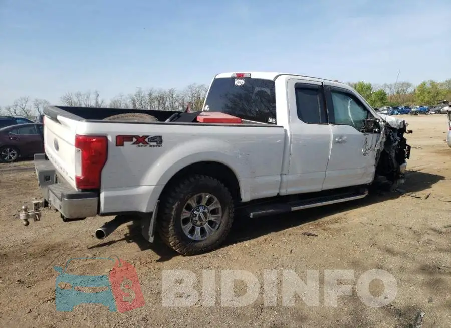 1FT7X2B68HEF32019 Photo# 3