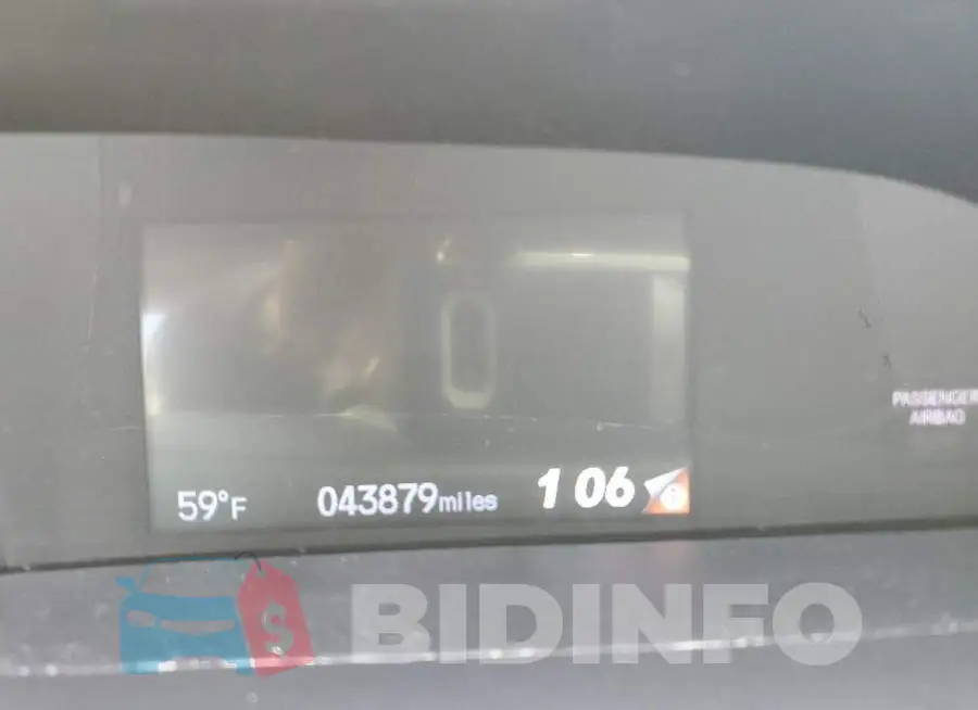 19XFB2F88FE108766 Photo# 9