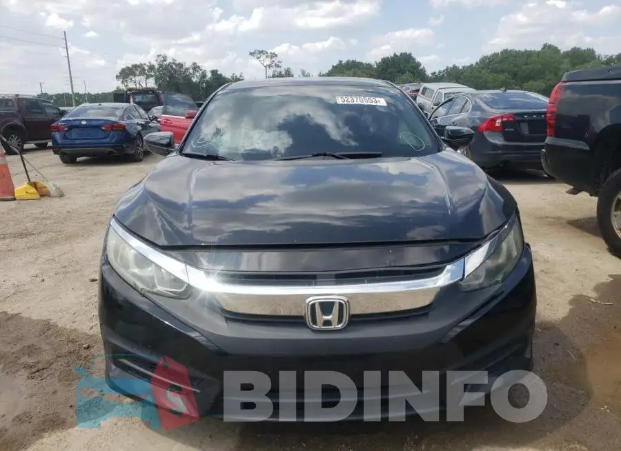 19XFC2F50GE003546 Photo# 5