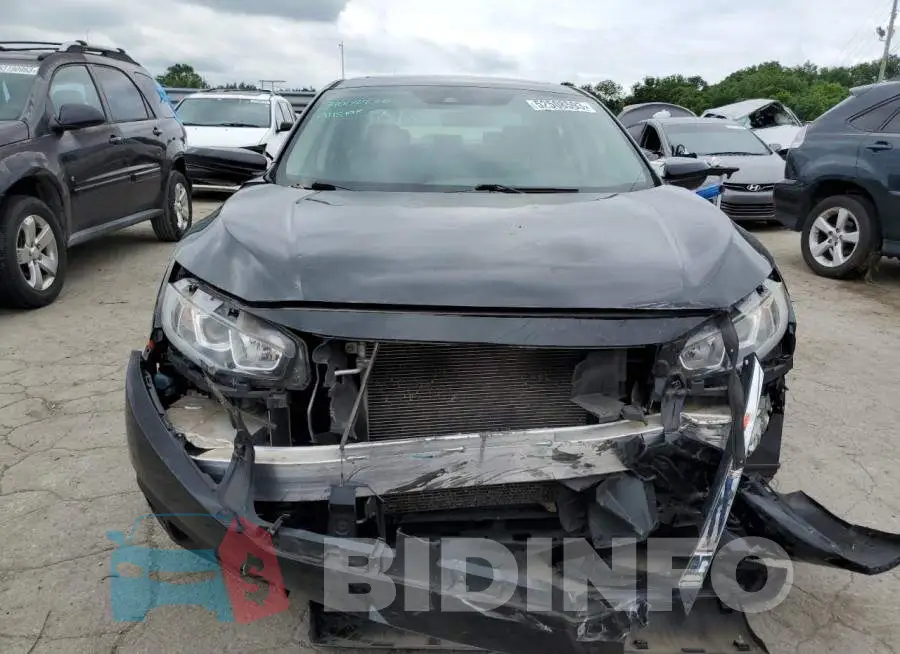 19XFC2F80HE052869 Photo# 5