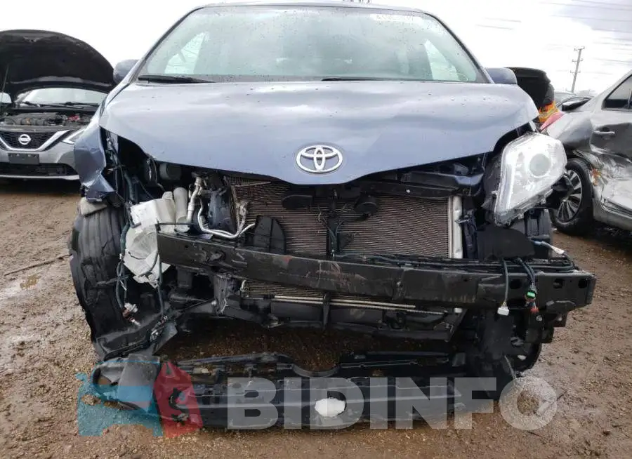 5TDYK3DC1GS701916 Photo# 9