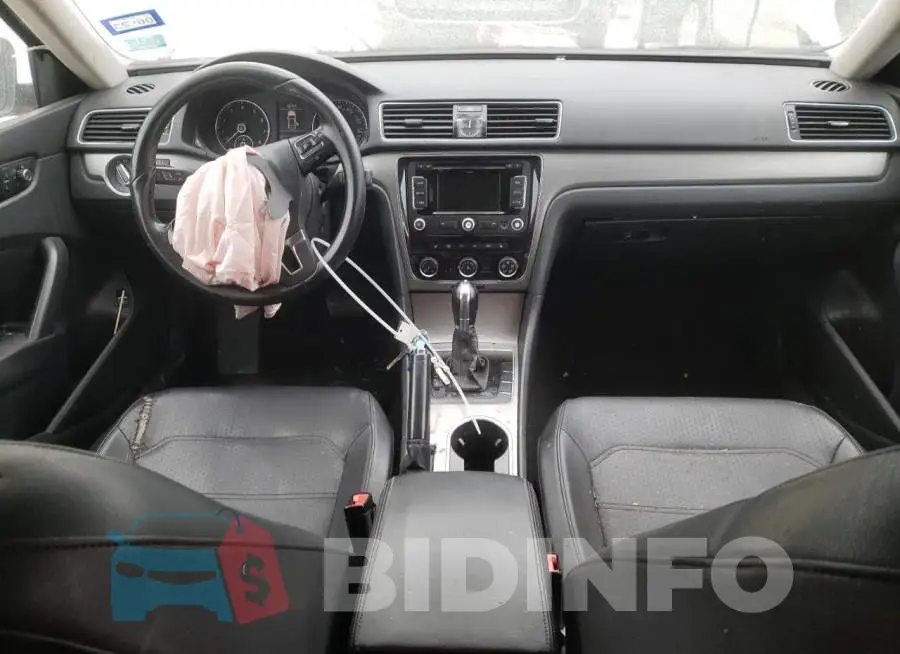 1VWBS7A38EC046487 Photo# 8