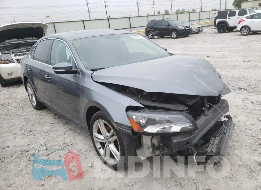 1VWBS7A38EC046487 Photo# 4