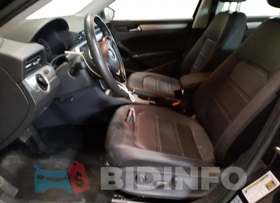 1VWSA7A38MC001101 Photo# 7