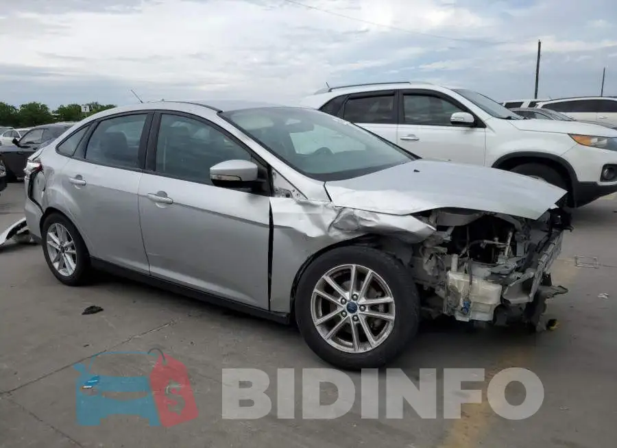 1FADP3F27GL322012 Photo# 4