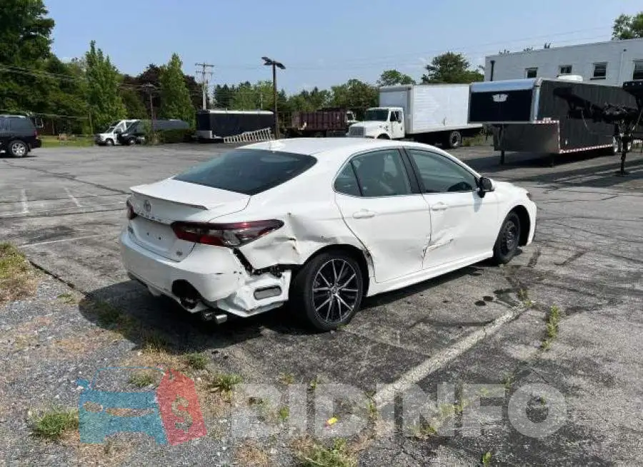 4T1G11AK1MU402654 Photo# 4