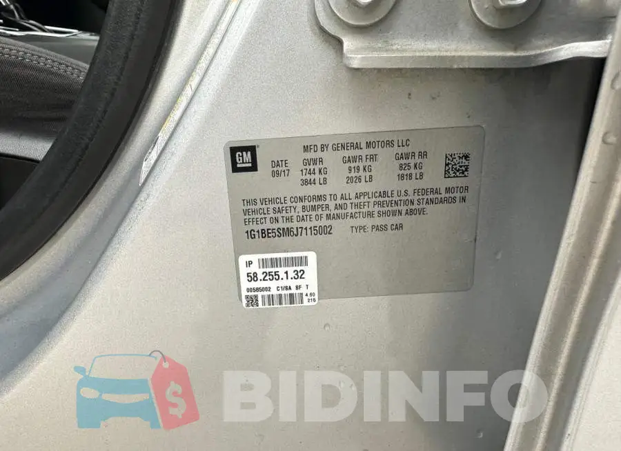 1G1BE5SM6J7115002 Photo# 10