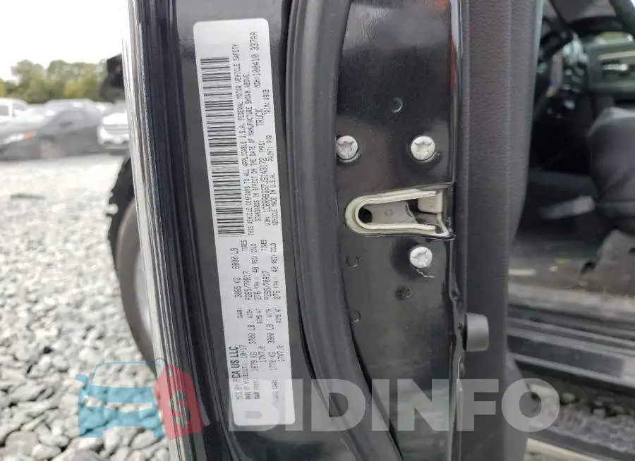 1C6RR6GG7JS143172 Photo# 10