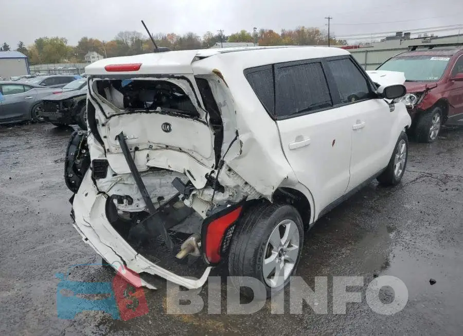 KNDJN2A27K7024422 Photo# 4