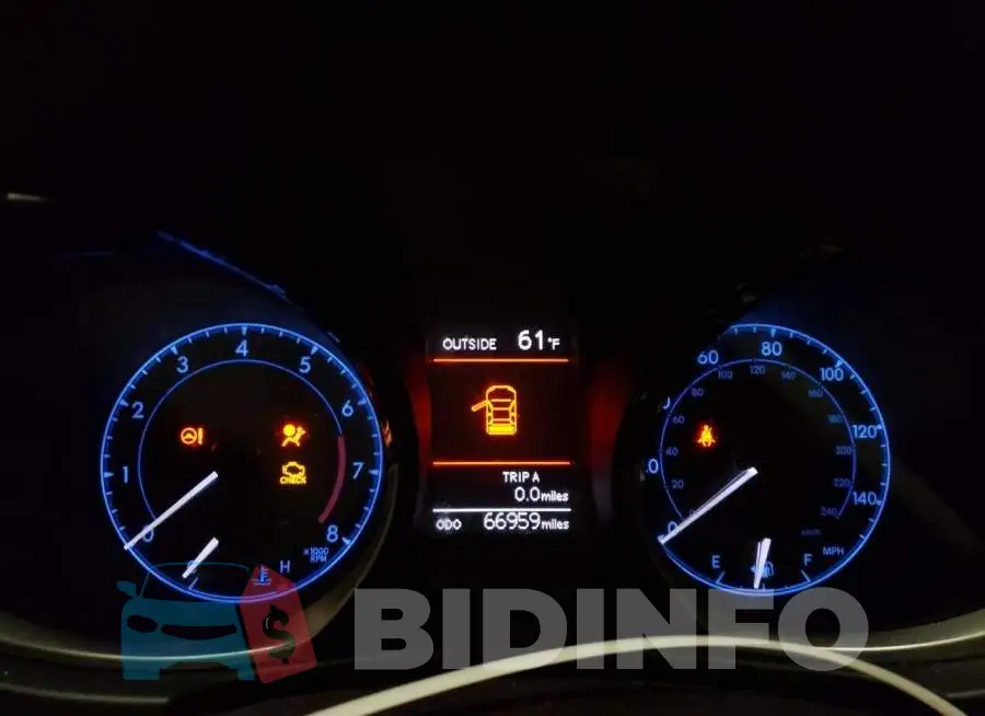 2T1BURHE7FC399862 Photo# 9