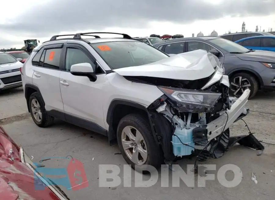 2T3W1RFV9MC171296 Photo# 4