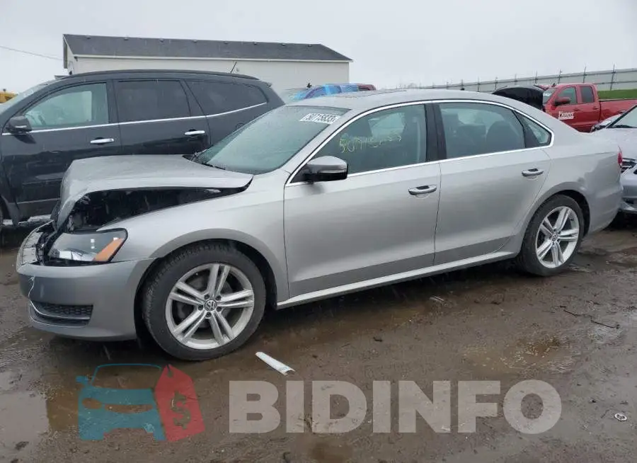 1VWBS7A33EC097220 Photo# 1