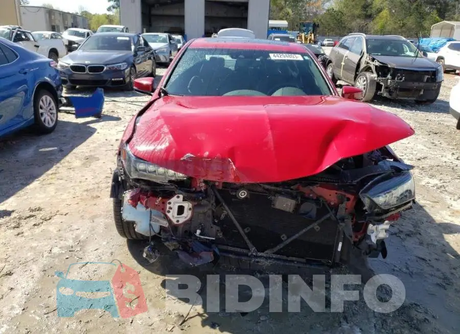 19UUB2F67JA009987 Photo# 5