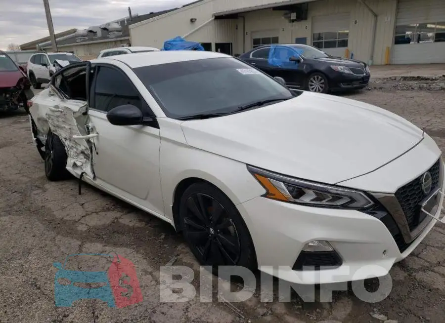 1N4BL4CV5MN300985 Photo# 4