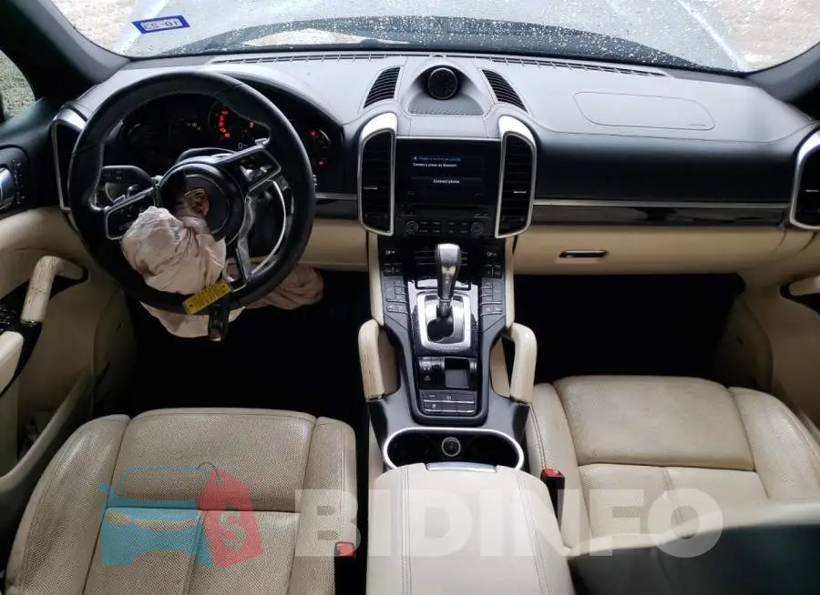 WP1AA2A22HKA82356 Photo# 8