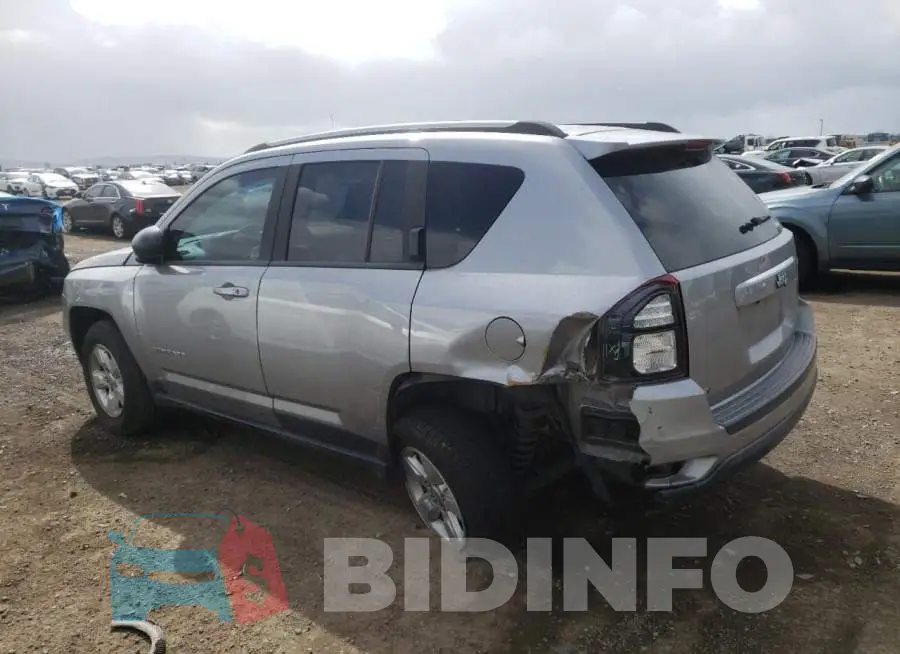 1C4NJCBA3FD436949 Photo# 2