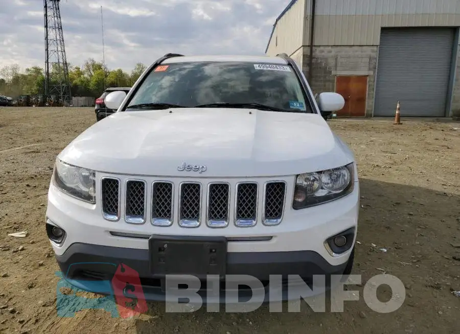 1C4NJDEB6HD129028 Photo# 5