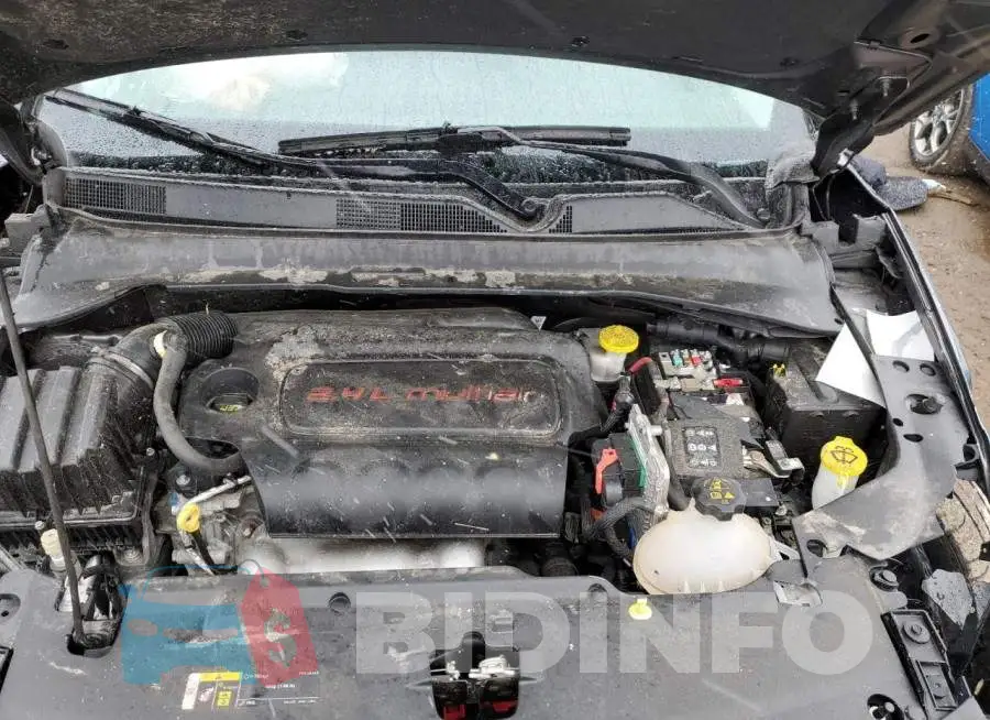 3C4NJDCB4LT222216 Photo# 12