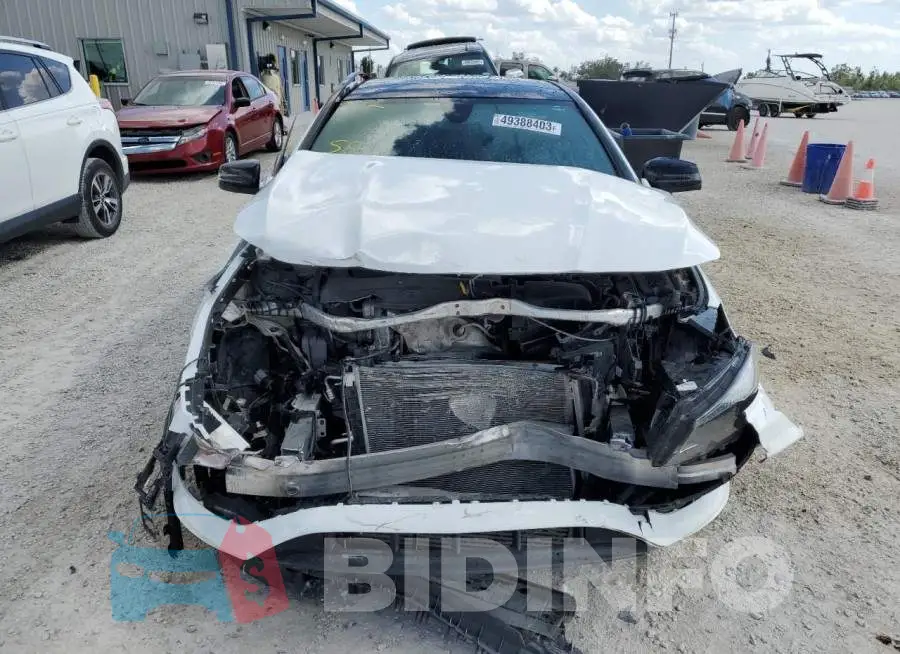 WDDSJ4EB2JN633178 Photo# 5