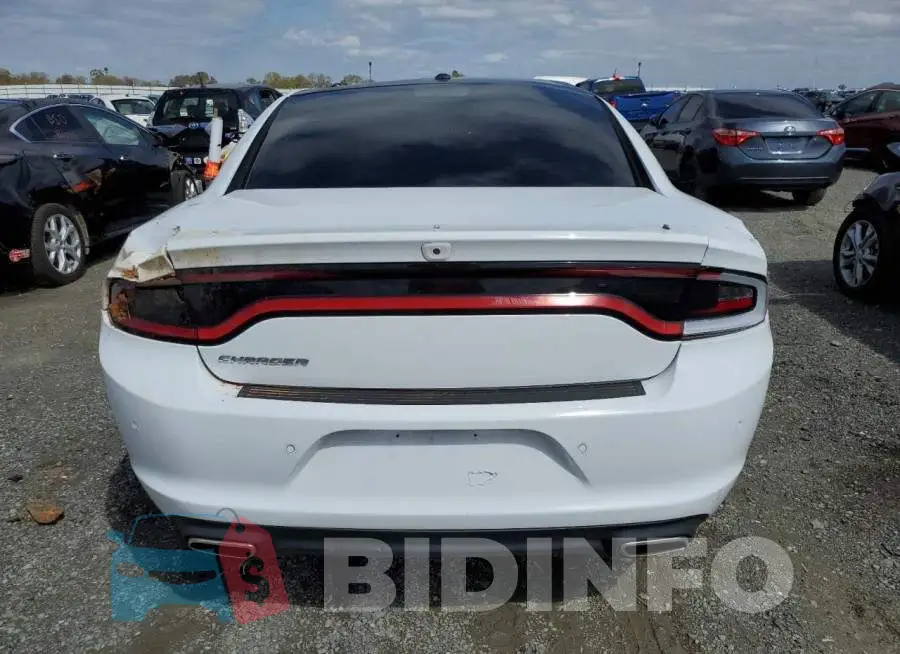 2C3CDXBG9KH696168 Photo# 6