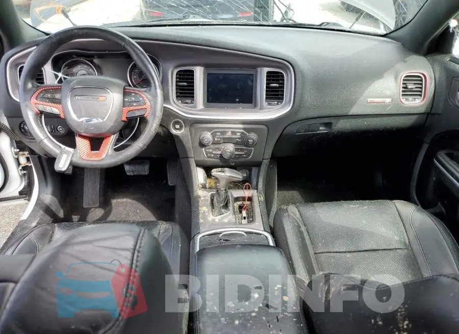 2C3CDXBG9KH696168 Photo# 8
