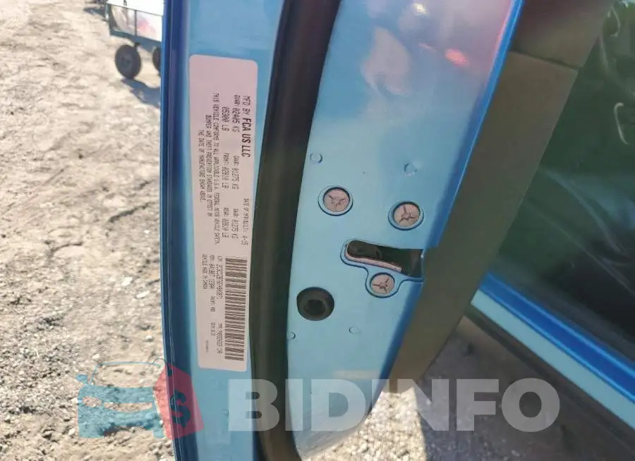 2C3CDZBT6FH803871 Photo# 12