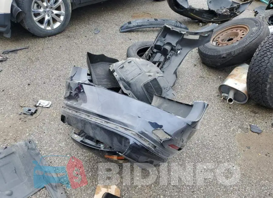 WBA8E3C55GK503371 Photo# 12