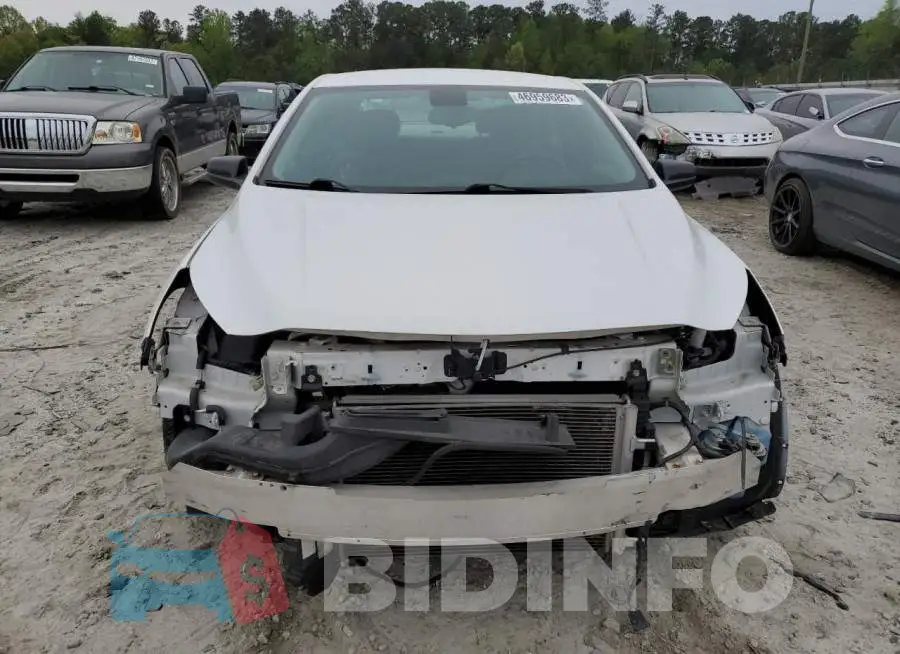 1G11B5SLXFF202684 Photo# 5