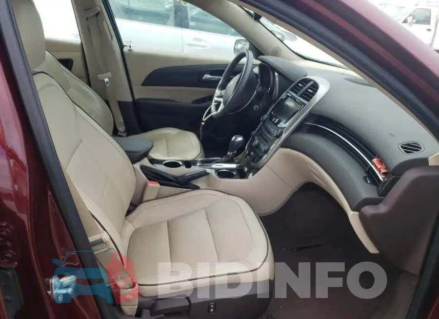 1G11D5SL2FF104419 Photo# 5