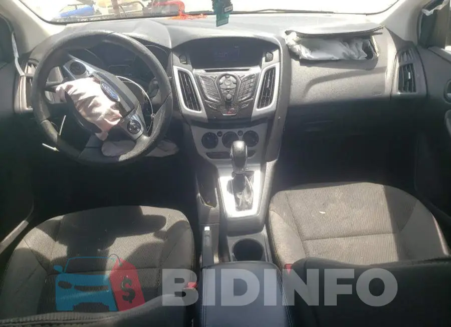 1FADP3F22EL425674 Photo# 8