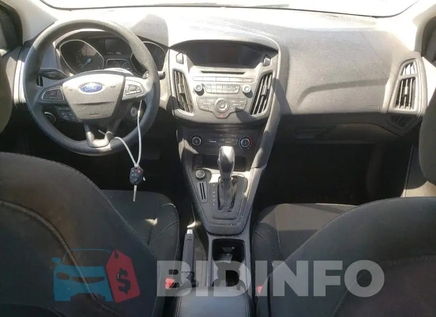 1FADP3F26GL376370 Photo# 8