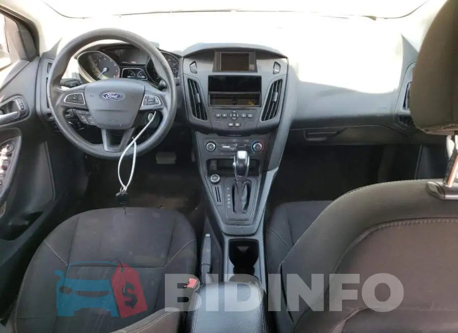 1FADP3F28FL207157 Photo# 8