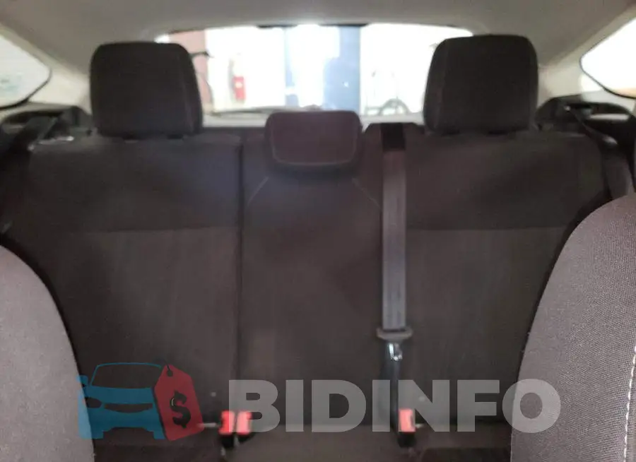 1FADP3K2XGL206244 Photo# 10